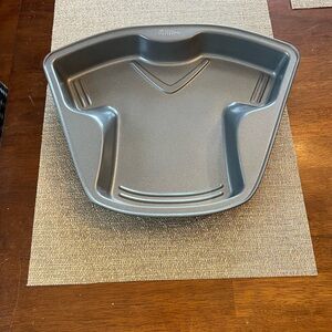 Wilton Gray Cake Pan Hockey Jersey/sports‎ top